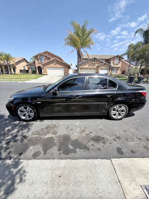2010 BMW 5 Series - 528i xDrive Sedan 4D
