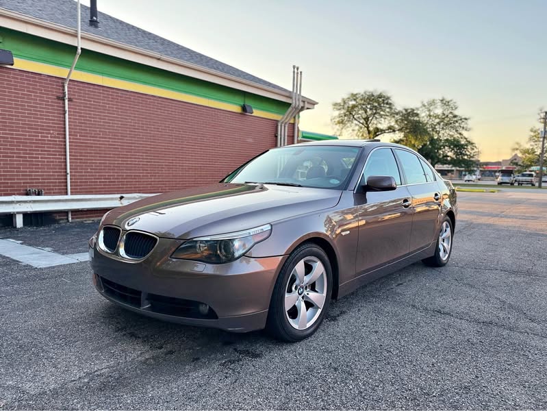 2005 BMW 5 Series - 525i Sedan 4D