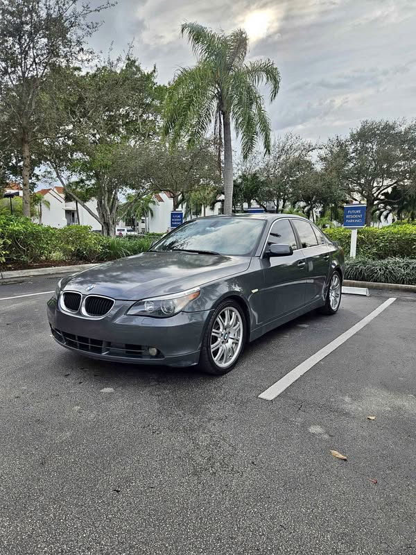 2005 BMW 5 Series - 530i Sedan 4D