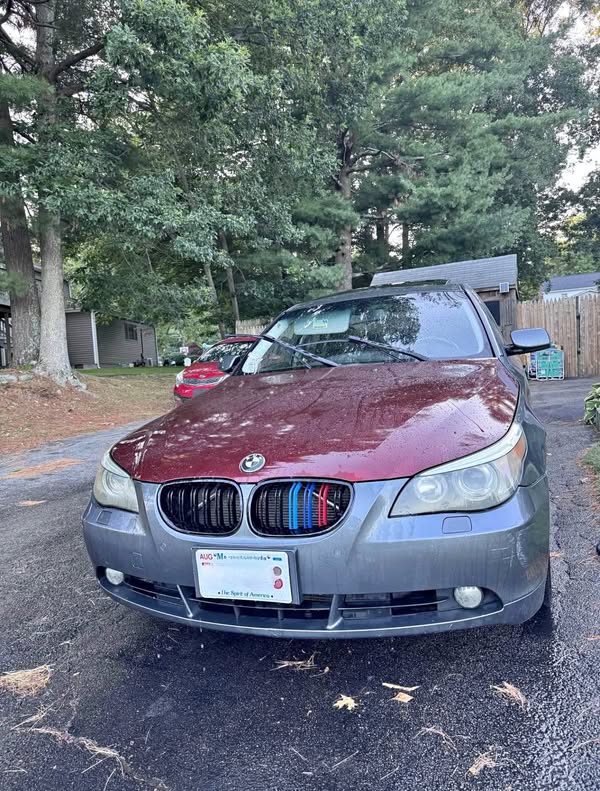 2004 BMW 5 Series 525i Sedan 4D