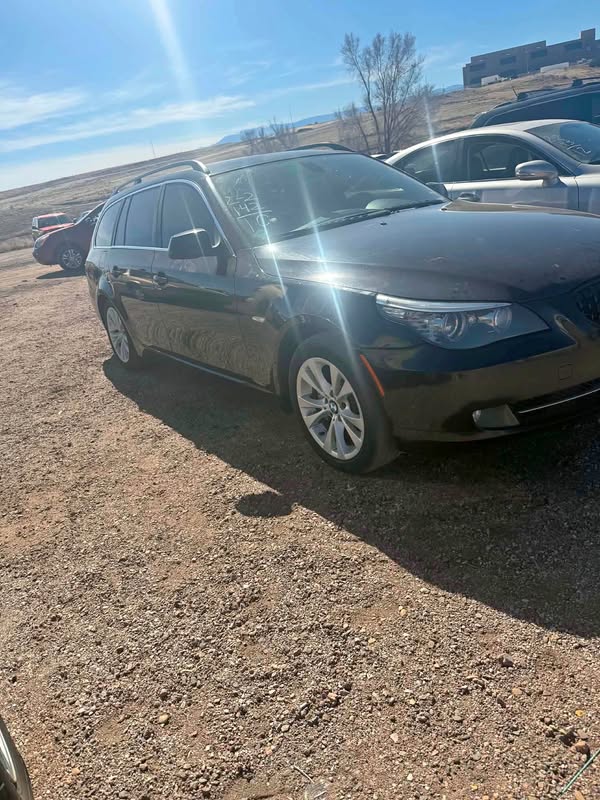 2010 BMW 5 Series - 535xi Sedan 4D