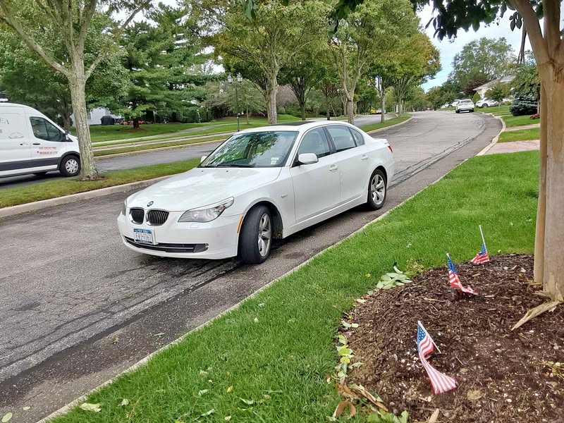 2008 BMW 5 Series - 528i Sedan 4D