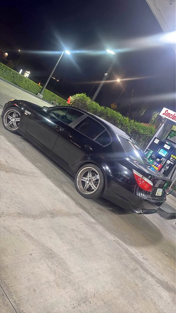 2007 BMW 5 Series - 530i Sedan 4D