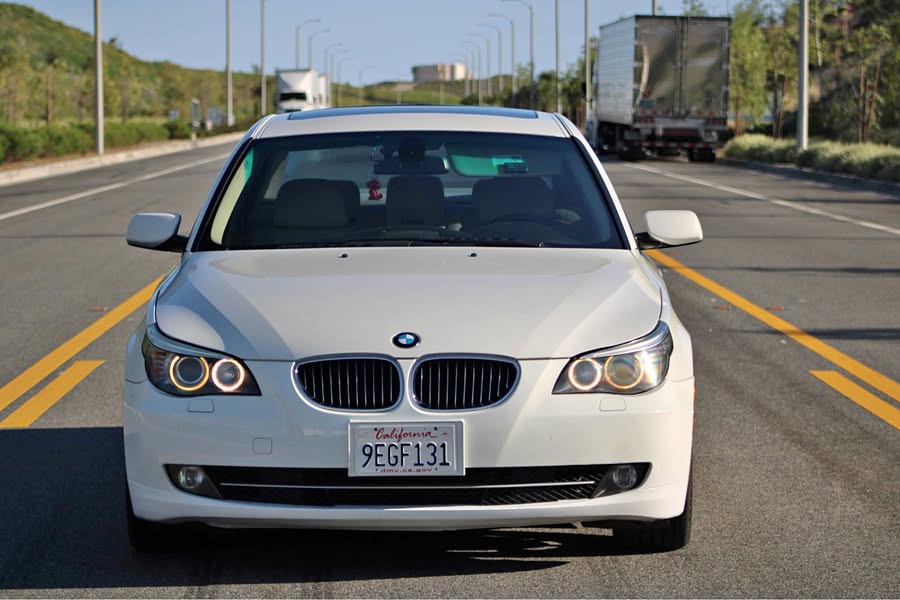 2009 BMW 5 Series - 535i Sedan 4D