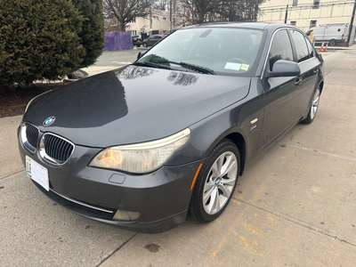 2010 BMW 5-Series XI