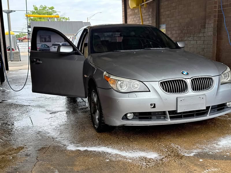 2007 BMW 5 Series - 525xi Sedan 4D