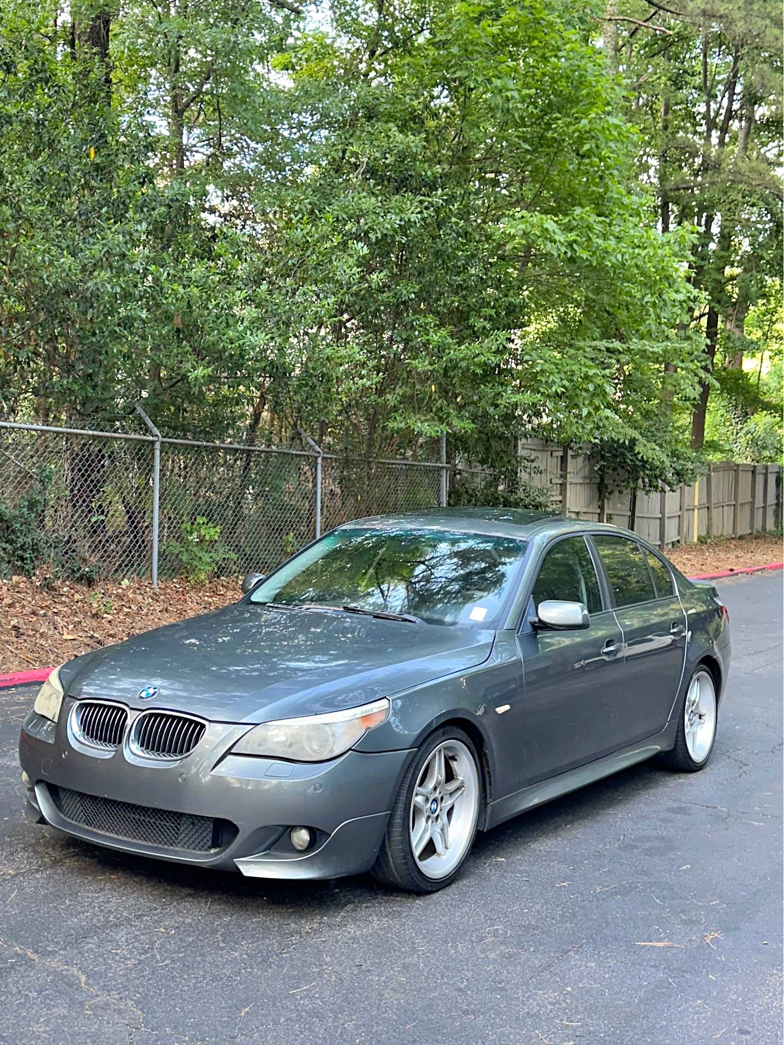 2006 BMW 5 Series - 550i Sedan 4D