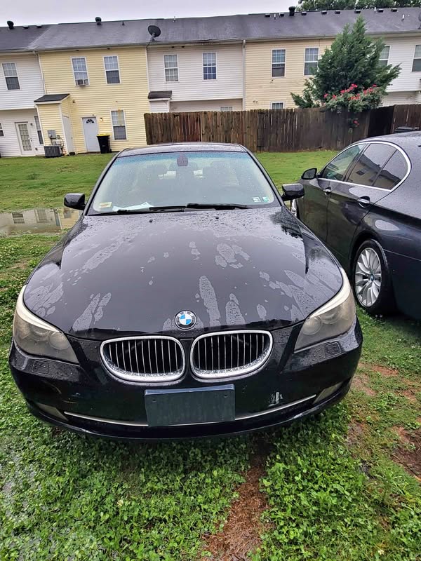 2008 BMW 5 Series - 528xi Sedan 4D