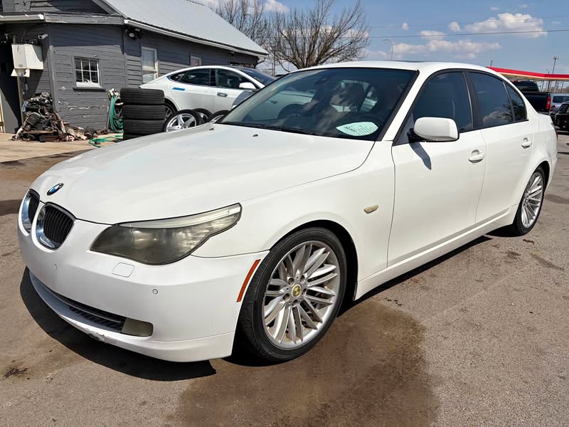 2010 BMW 5 Series - 535i Sedan 4D