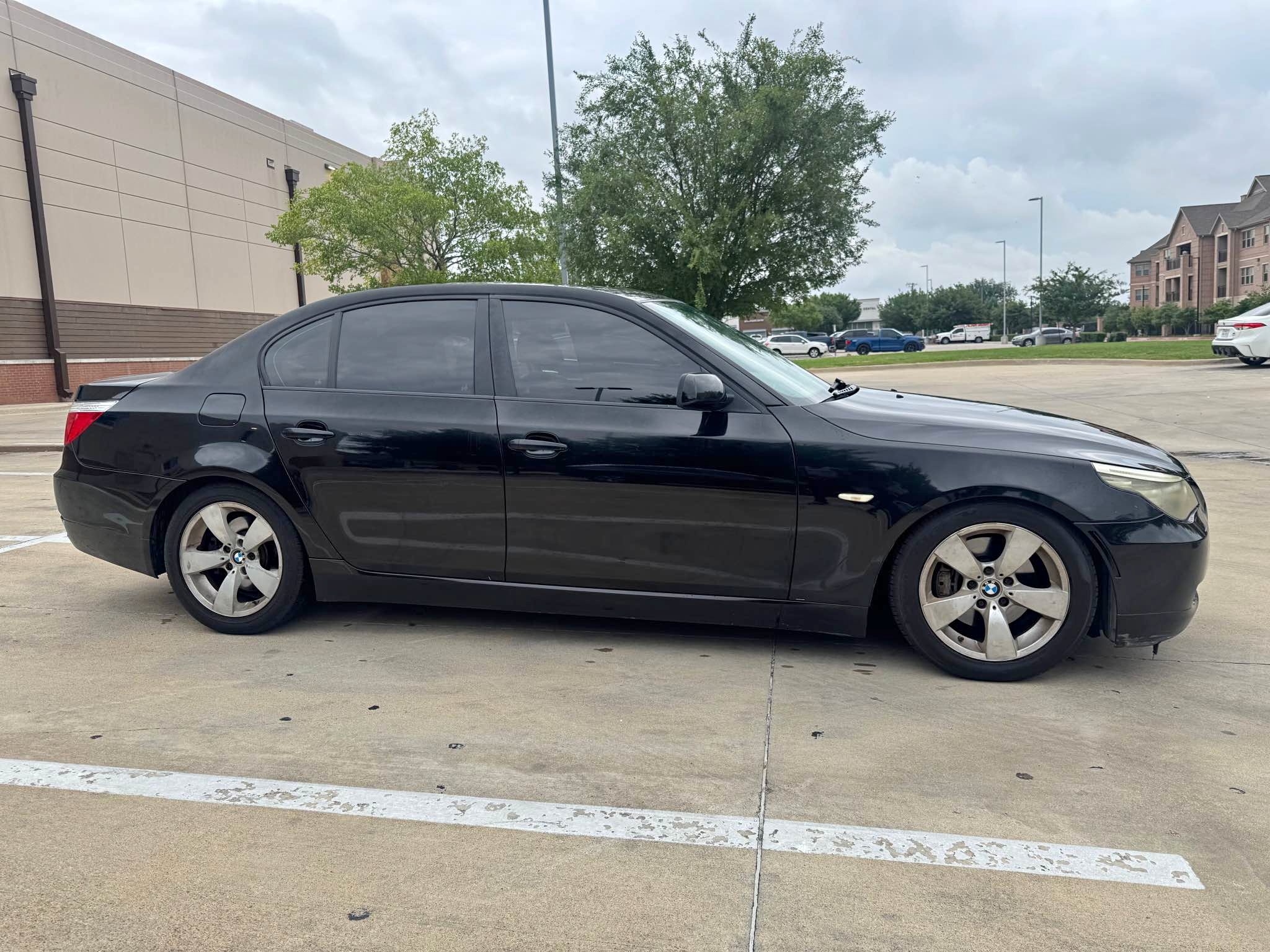 2008 BMW 5 Series - 528i Sedan 4D