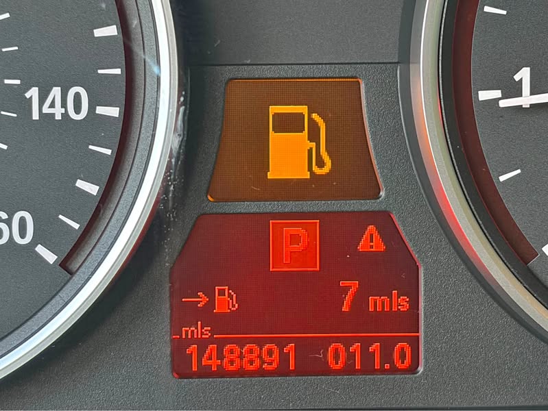 2010 BMW 5 Series - 530xi Sedan 4D