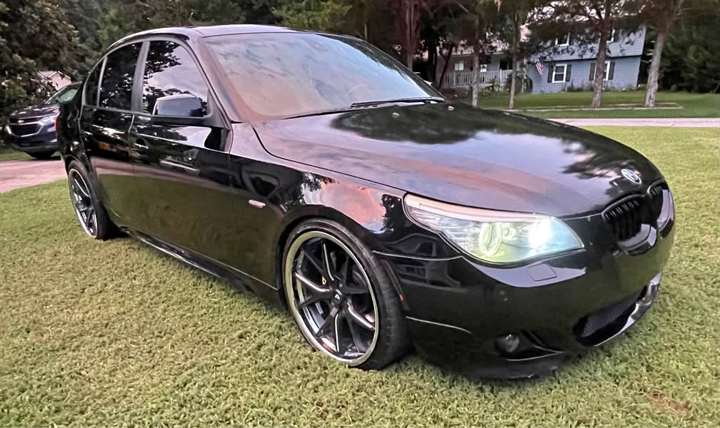 2010 BMW 5 Series - 550i Sedan 4D