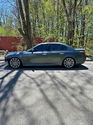 2004 BMW 5 Series - 545i Sedan 4D