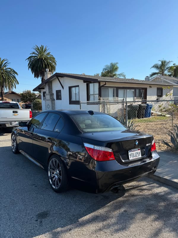 2010 BMW 5 Series - 535i xDrive Sedan 4D