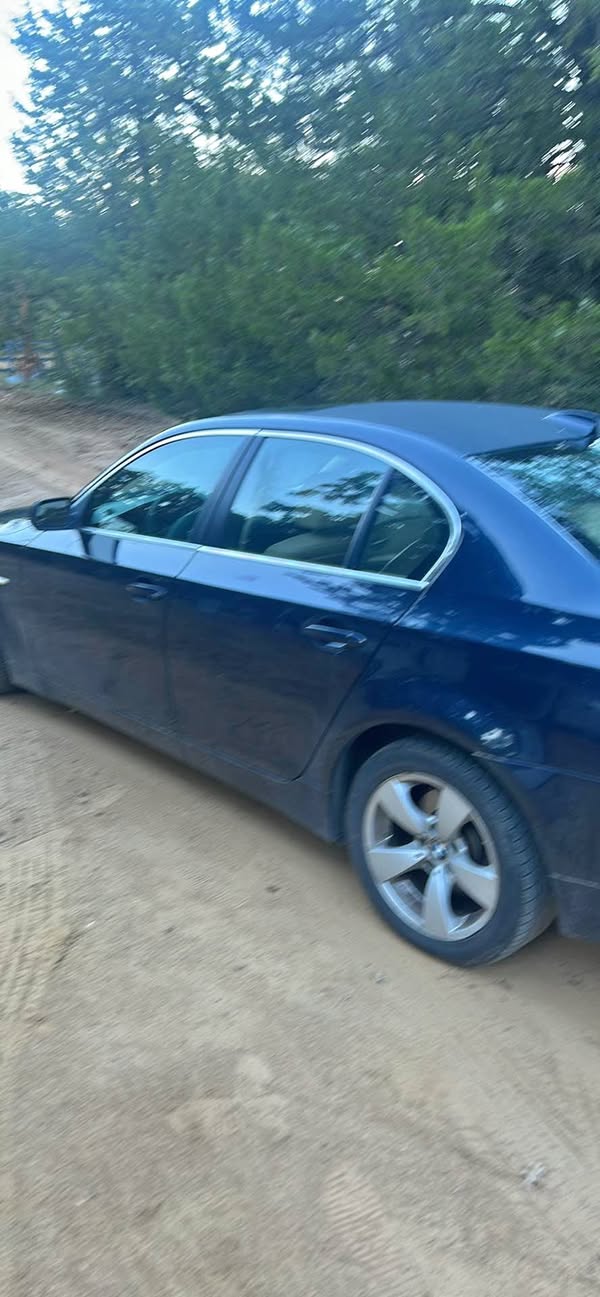 2004 BMW 5 Series - 530i Sedan 4D