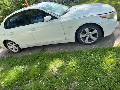 2007 BMW 5 Series - 525xi Sedan 4D
