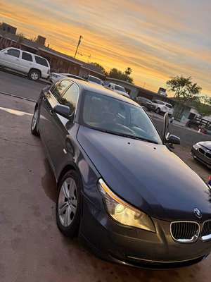 2010 BMW 5 Series - 528i xDrive Sedan 4D