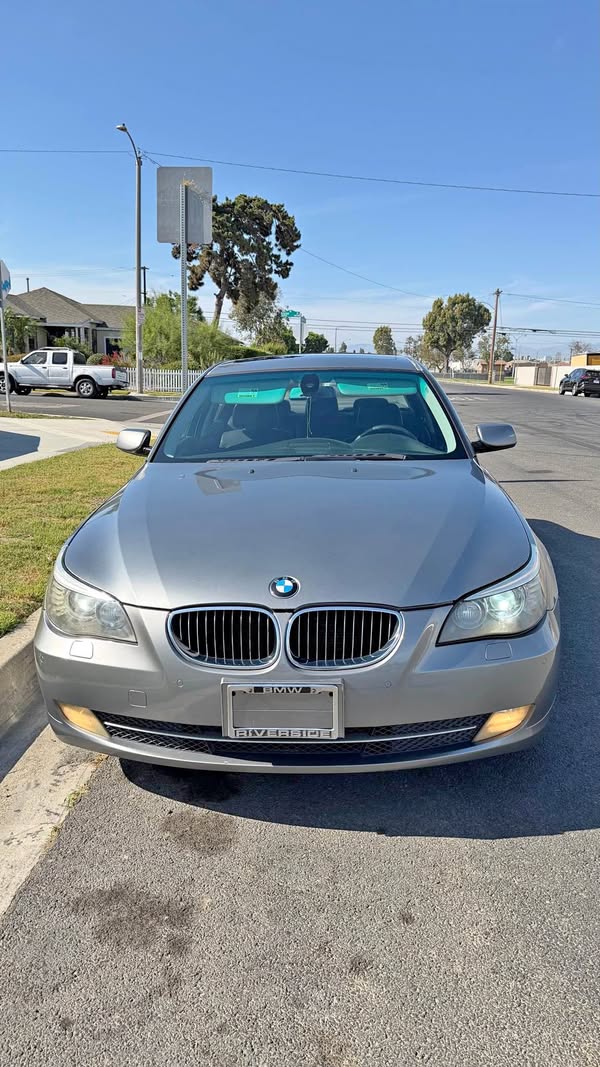 2009 BMW 5 Series - 535i Sedan 4D