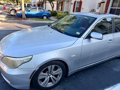 2010 BMW 5 Series - 528i Sedan 4D