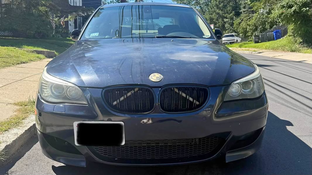 2008 BMW 5 Series - 528xi Sedan 4D