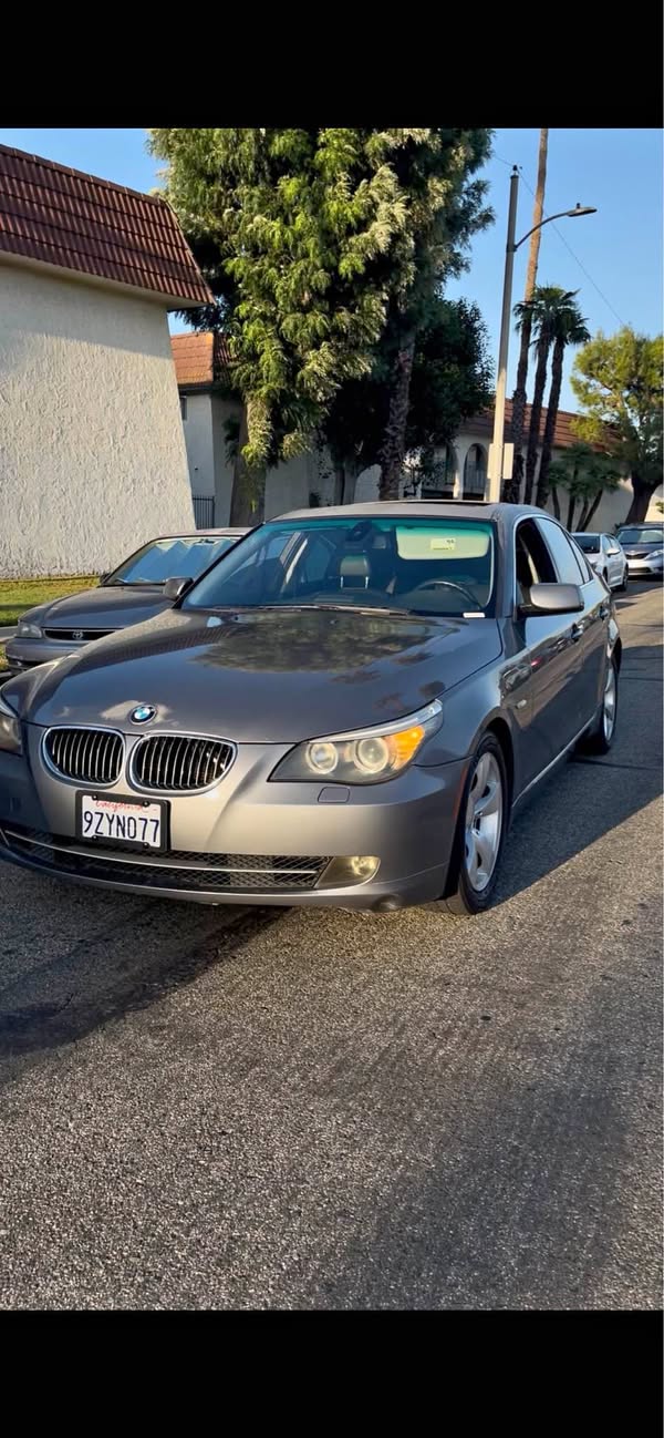2008 BMW 5 Series - 528i Sedan 4D