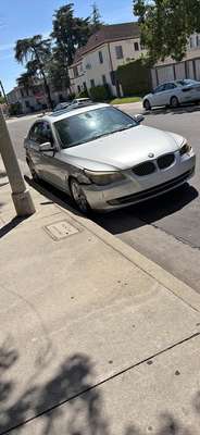 2010 BMW 5 Series - 528i Sedan 4D