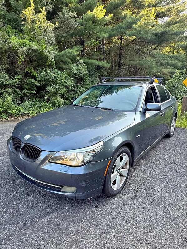 2008 BMW 5 Series - 528xi Sedan 4D