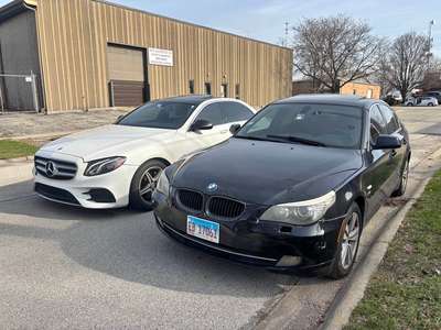 2010 BMW 5 Series - 528i xDrive Sedan 4D