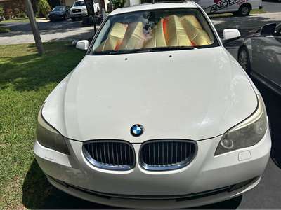2010 BMW 5 Series - 528i Sedan 4D