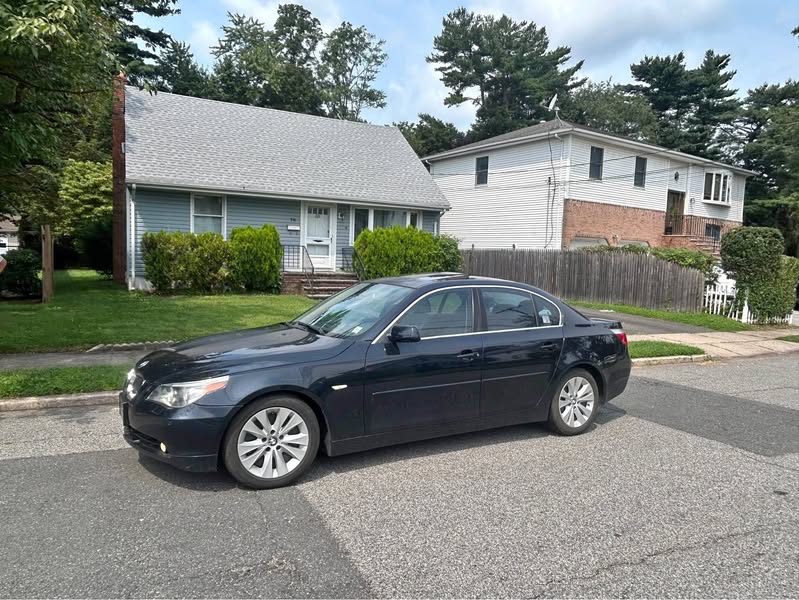2007 BMW 5 Series - 550i Sedan 4D