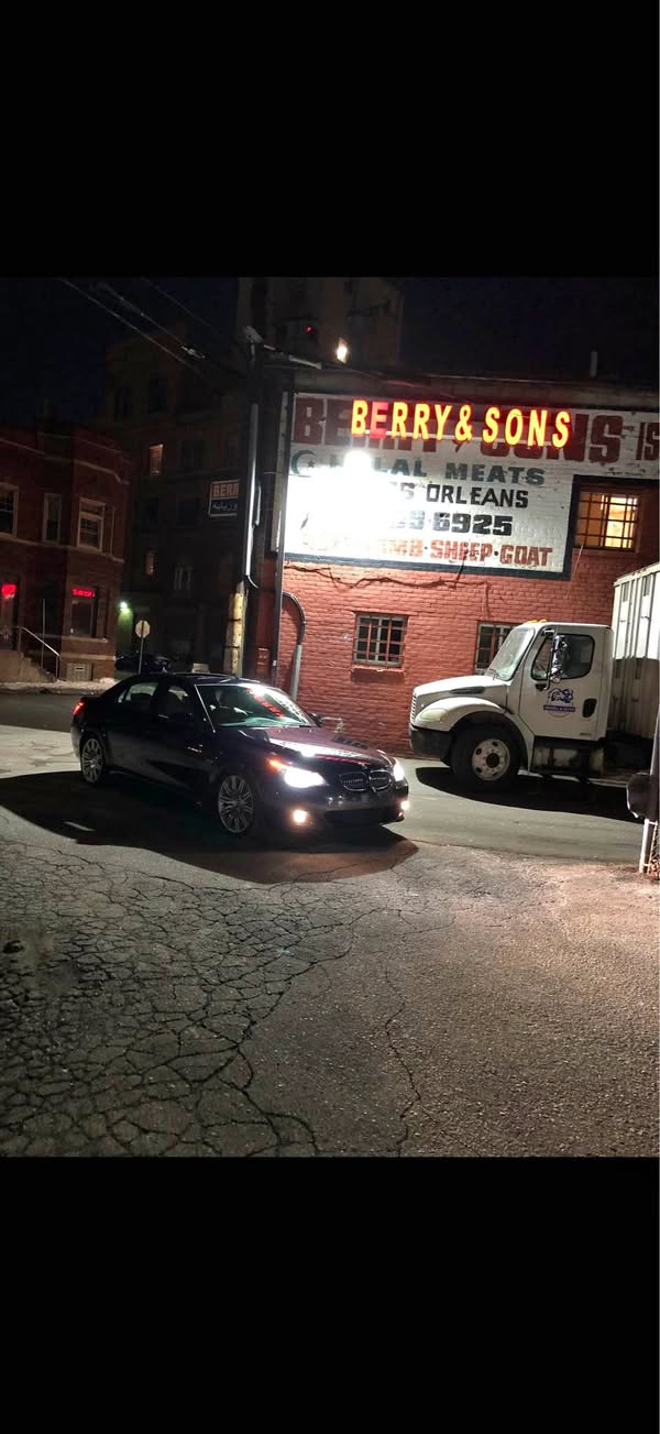 2010 BMW 5 Series - 550i Sedan 4D