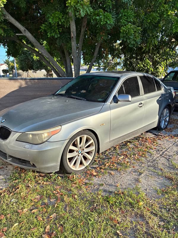2004 BMW 5 Series - 530i Sedan 4D