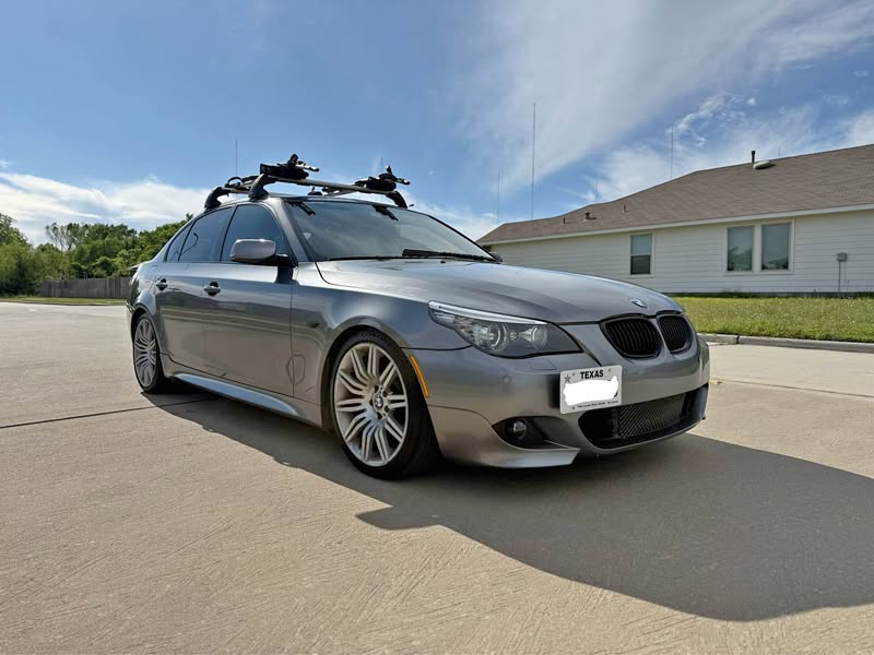 2008 BMW 5 Series - 550i Sedan 4D