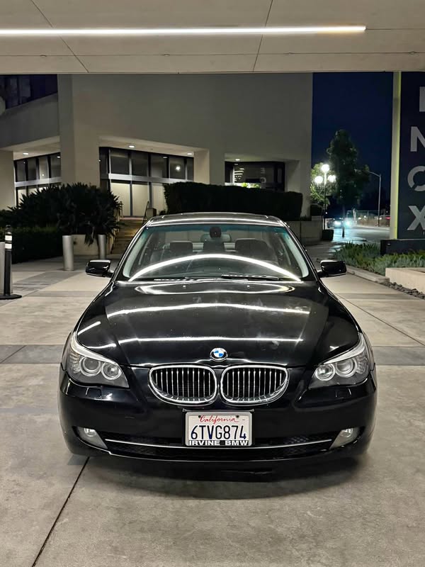 2008 BMW 5 Series - 528i Sedan 4D