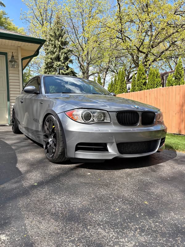 2009 BMW 1 Series - 135i Coupe 2D