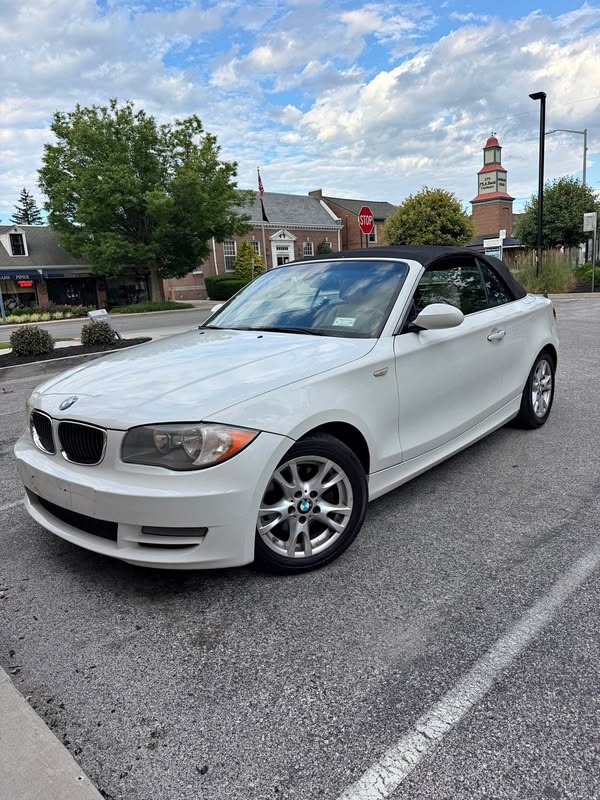 2009 BMW 1 Series - 128i Convertible 2D