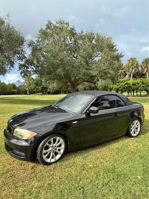 2012 BMW 1 Series - 135is Convertible 2D