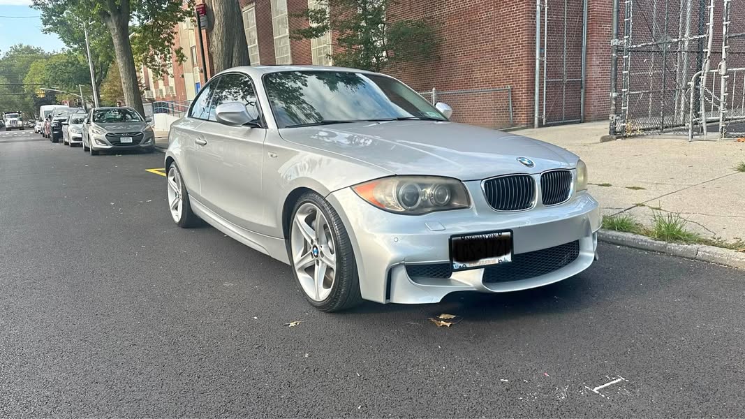 2011 BMW 1 Series - 135i Coupe 2D