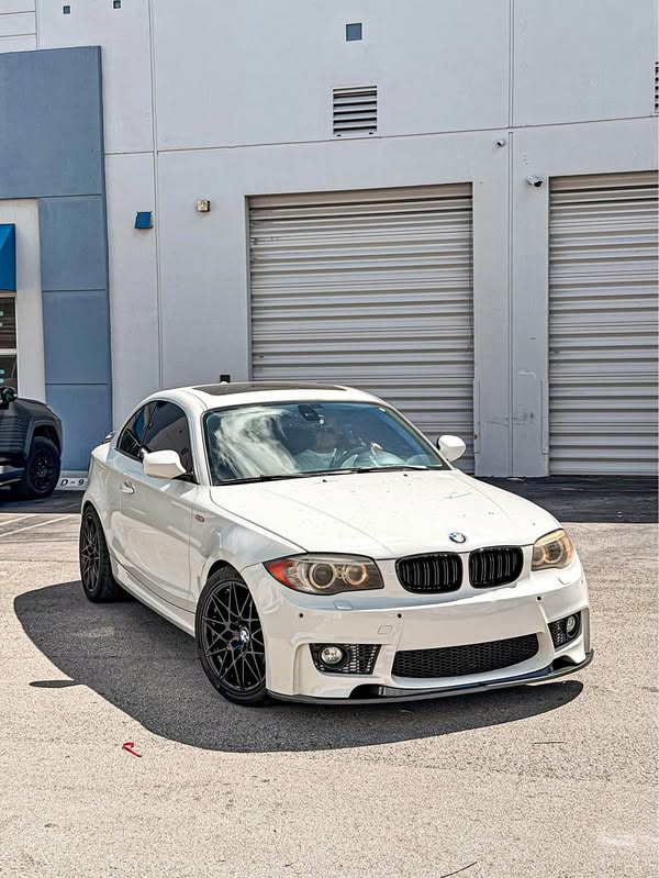 2012 BMW 1 Series - 128i Coupe 2D