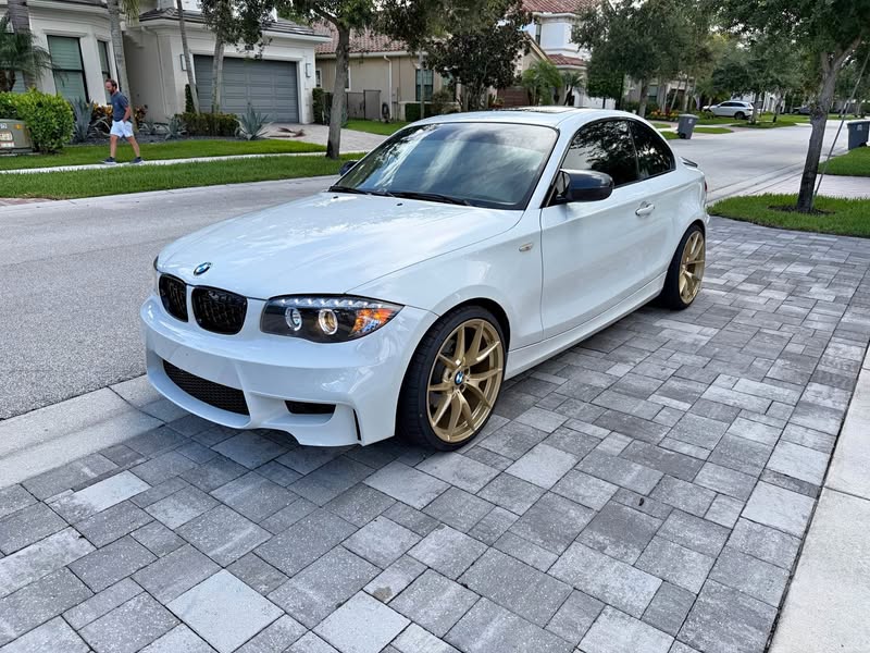 2011 BMW 1 Series - 128i Coupe 2D