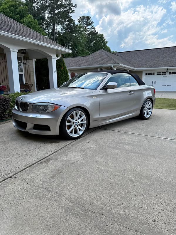 2013 BMW 1 Series - 135i Convertible 2D