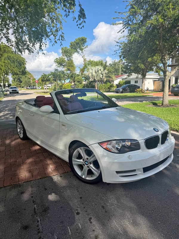 2008 BMW 1 Series - 128i Convertible 2D