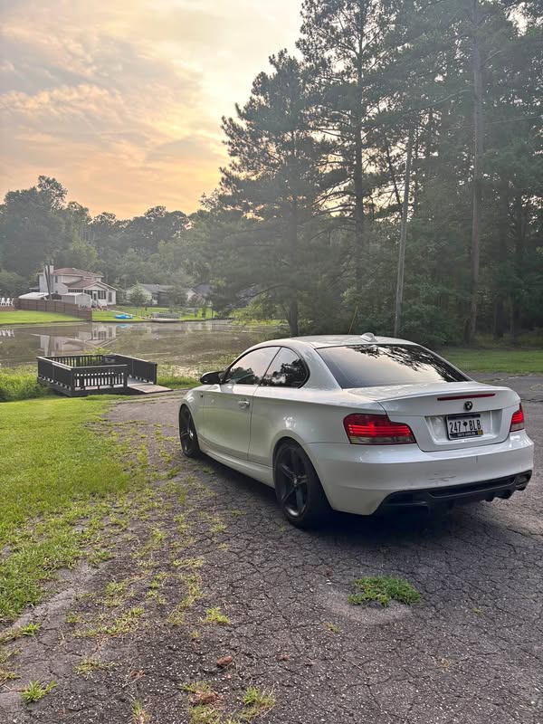 2009 BMW 1 Series - 135i Coupe 2D