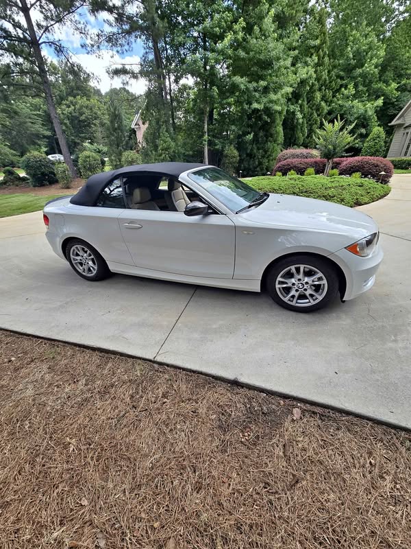 2009 BMW 1 Series - 128i Convertible 2D
