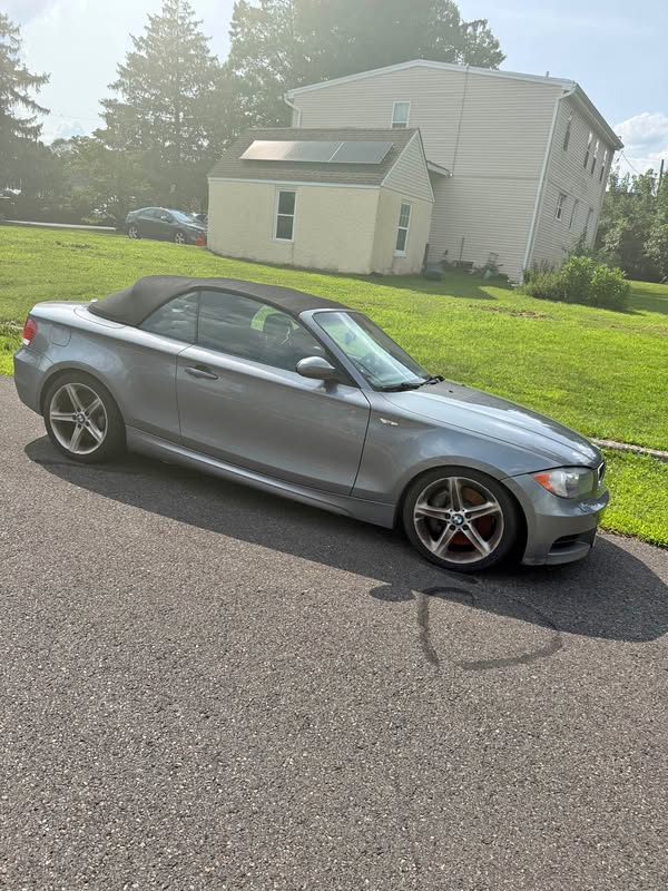 2009 BMW 1 Series - 135i Convertible 2D