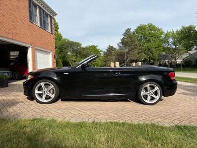 2009 BMW 1 Series - 135i Convertible 2D