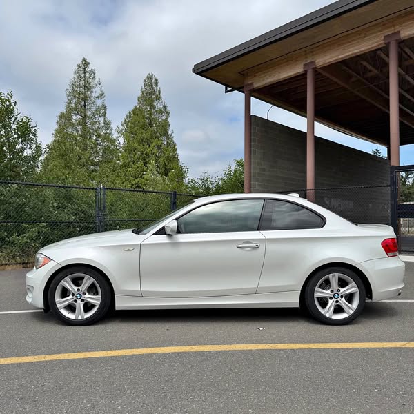 2013 BMW 1 Series - 128i Coupe 2D