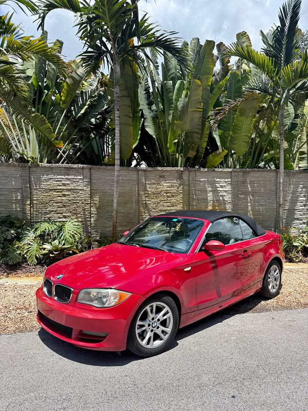 2009 BMW 1 Series - 128i Convertible 2D