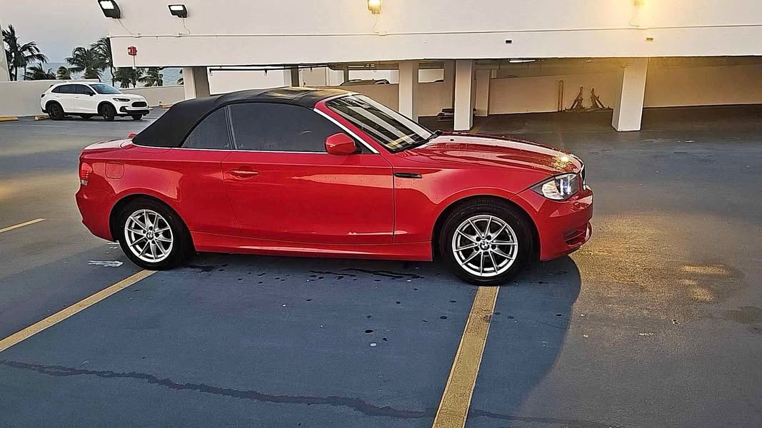 2011 BMW 1 Series - 128i Convertible 2D