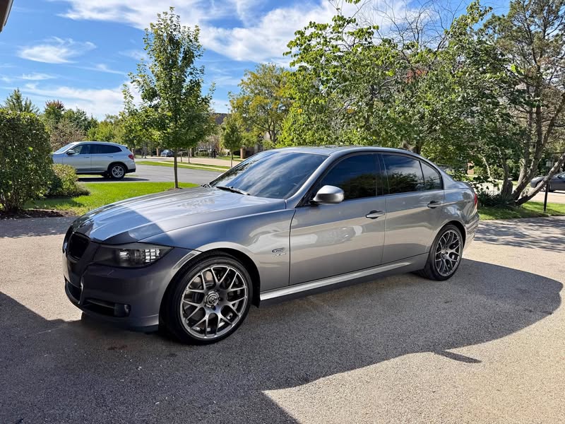 2009 BMW 3 Series - 335i xDrive Sedan 4D